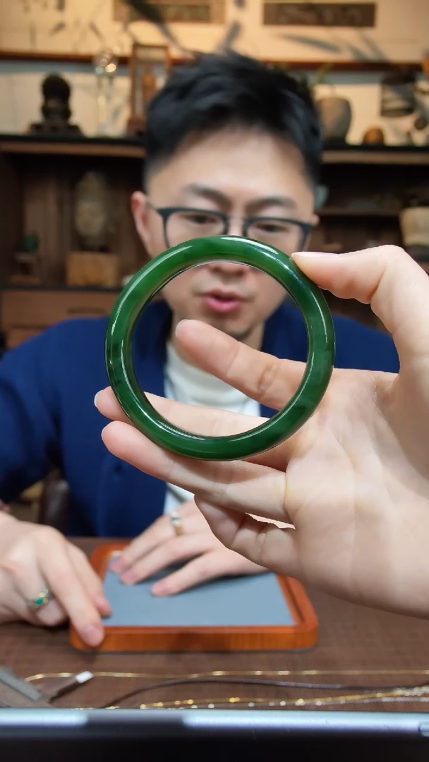 【闪购商品】和田玉手镯未镶嵌36和田玉手镯58#YR