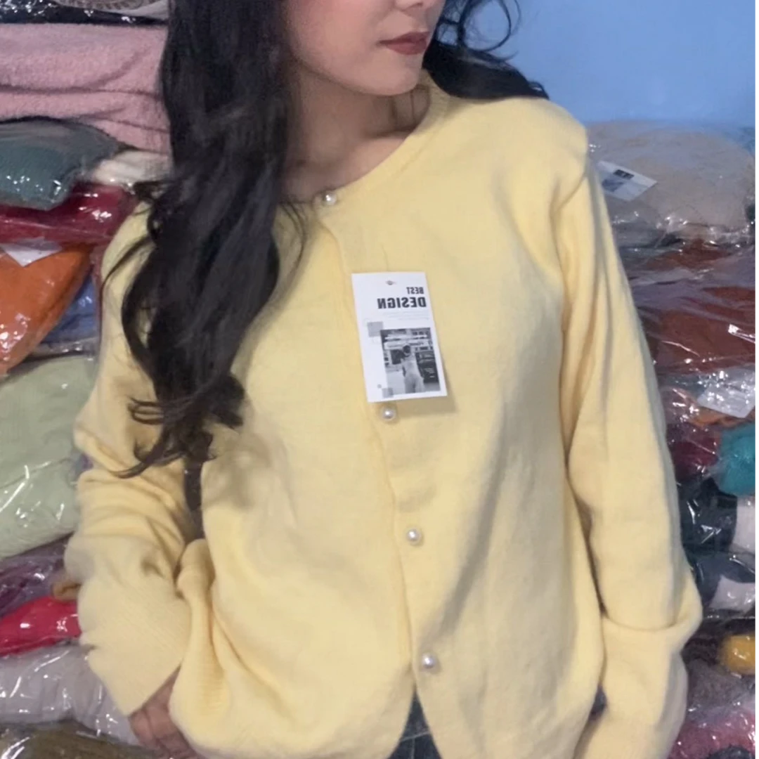 任选三件高品质毛衣（第一件可选，其他两件随机发）