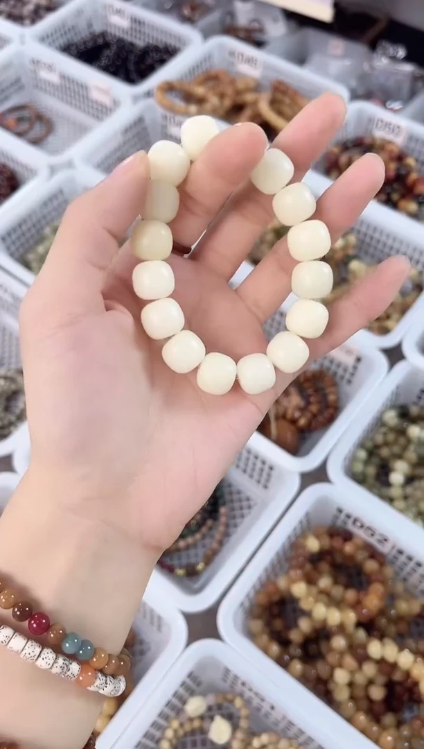 手串菩提未镶嵌点赞菩提单圈手串20001