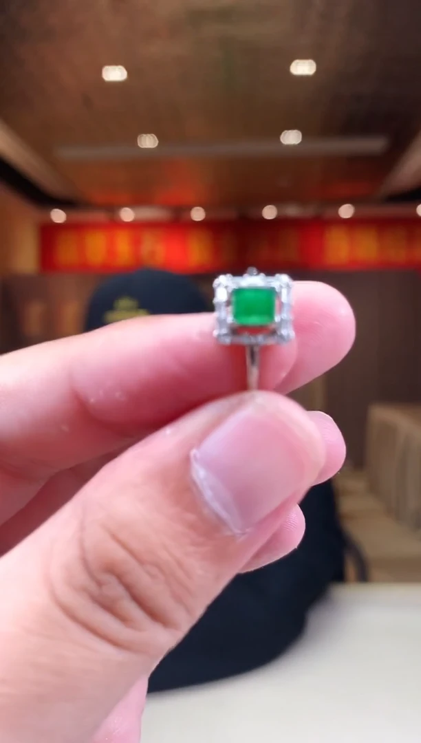 【闪购商品】翡翠戒指未镶嵌             *16