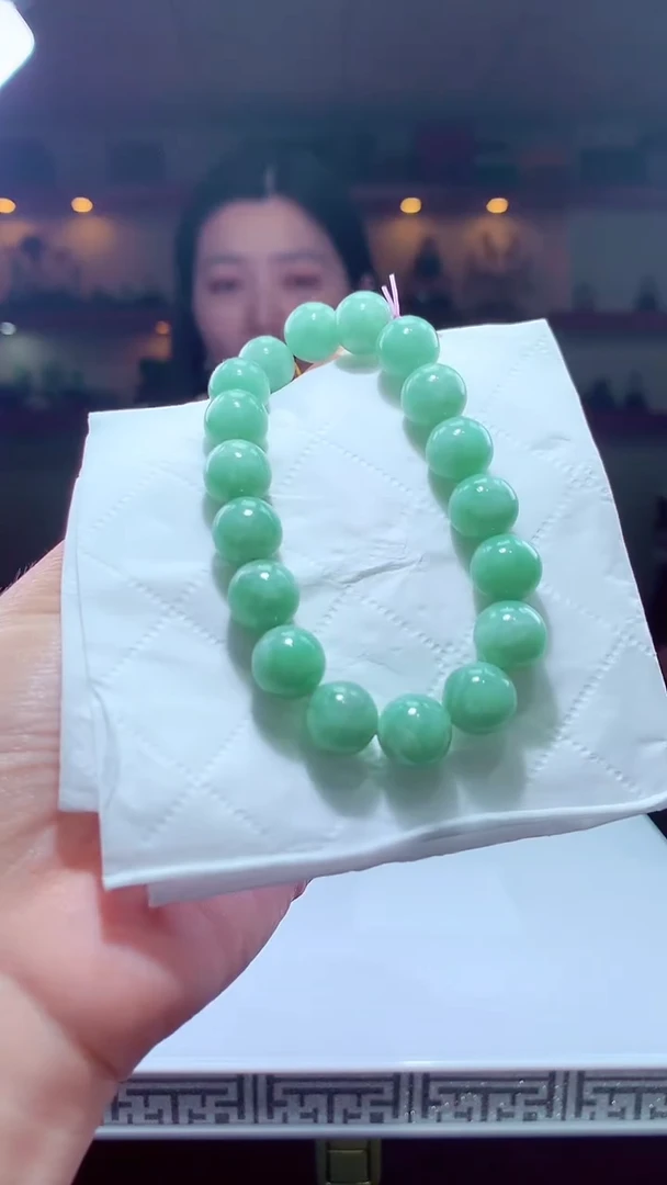 定制翡翠未镶嵌天然翡翠(拍一发一）