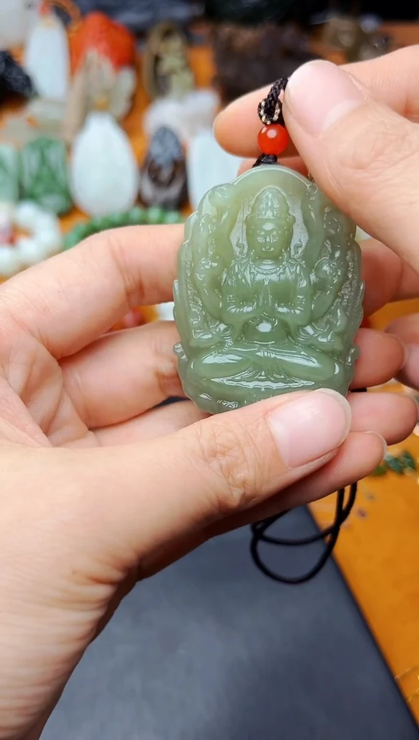【闪购商品】和田玉颈饰未镶嵌观音