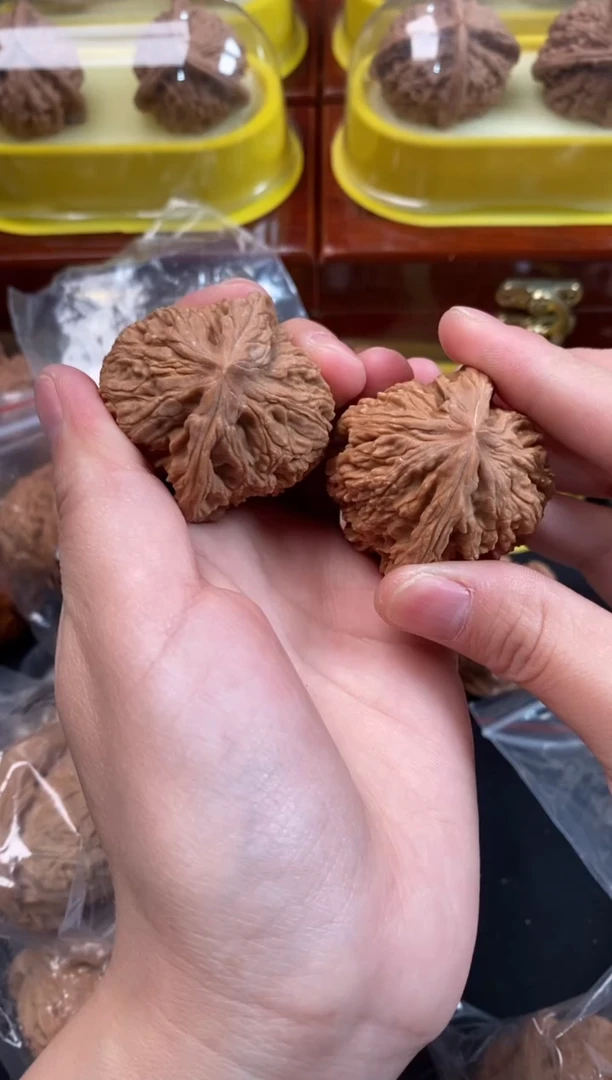 把件文玩核桃南疆石41尺s891