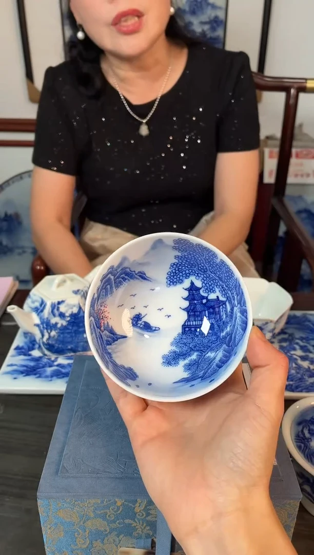 瓷片吴小琴