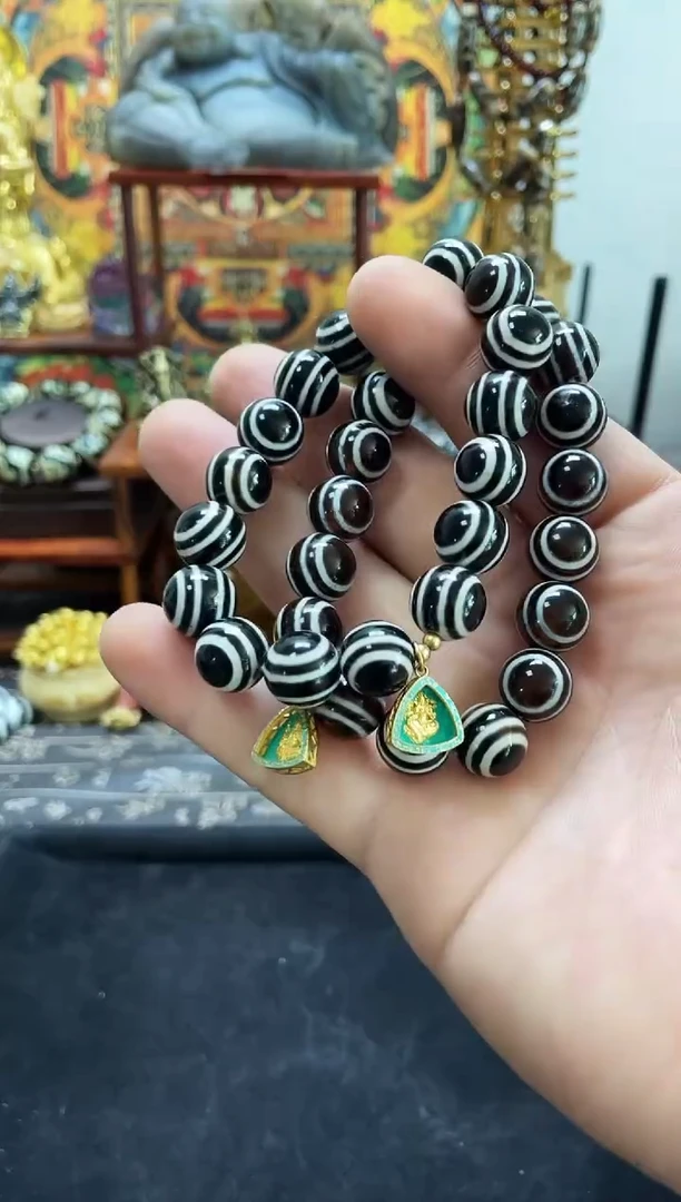 未镶嵌鬼眼颜色图案颜色多样性发一条玛瑙/玉髓手串