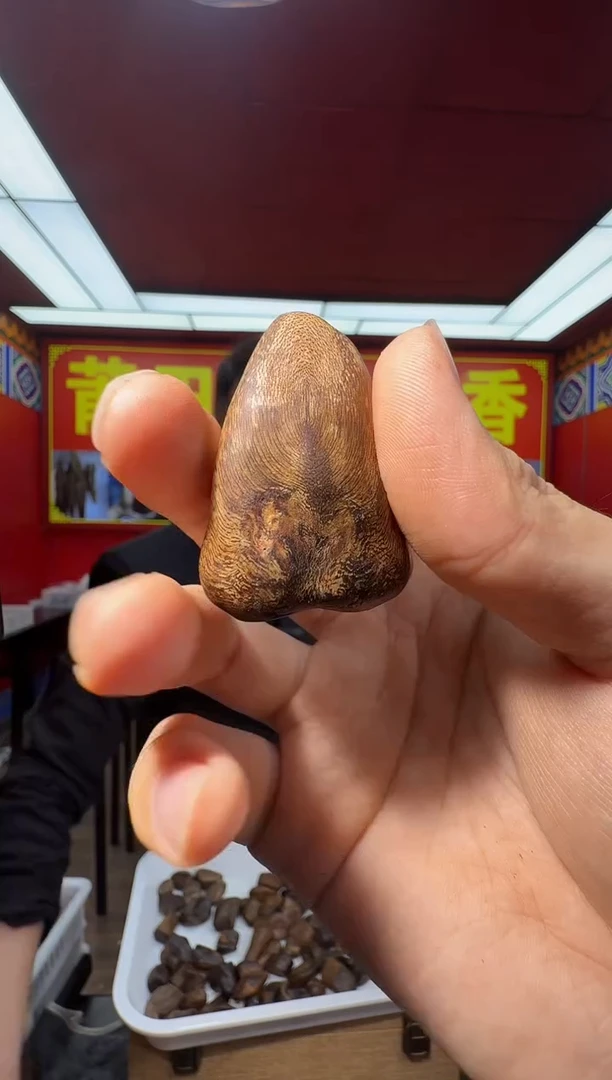 沉香沉香香囊r125海南伽罗舍利子多样性发一