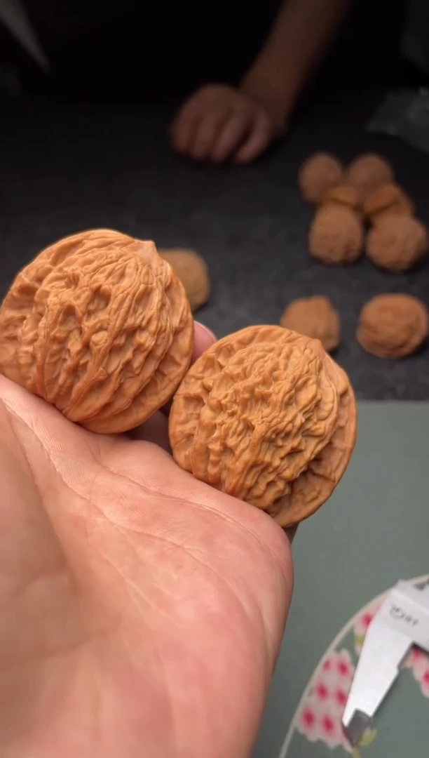 把件文玩核桃a192    麦虎 42尺
