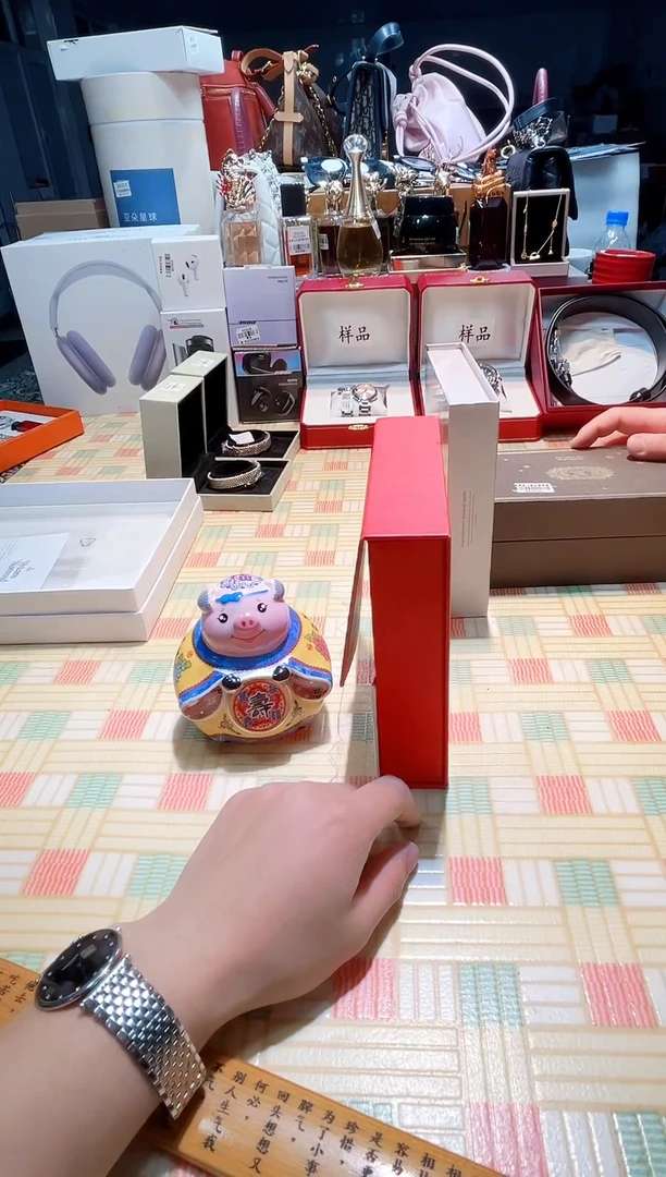 瓷片瓷器 库房到期 全部地板价@@1