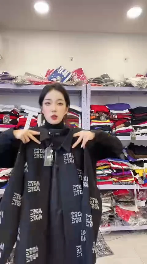 闪电购精品女装120 M