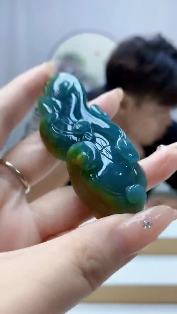 未镶嵌定制翡翠5145DD-毛货挂件57