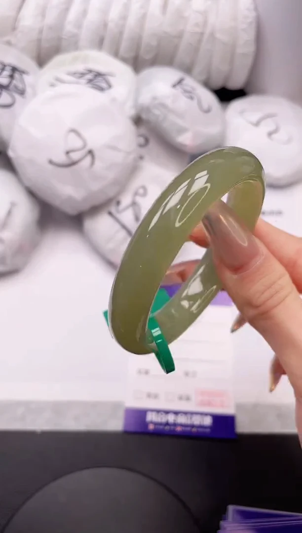 【闪购商品】和田玉手镯未镶嵌21K334-50