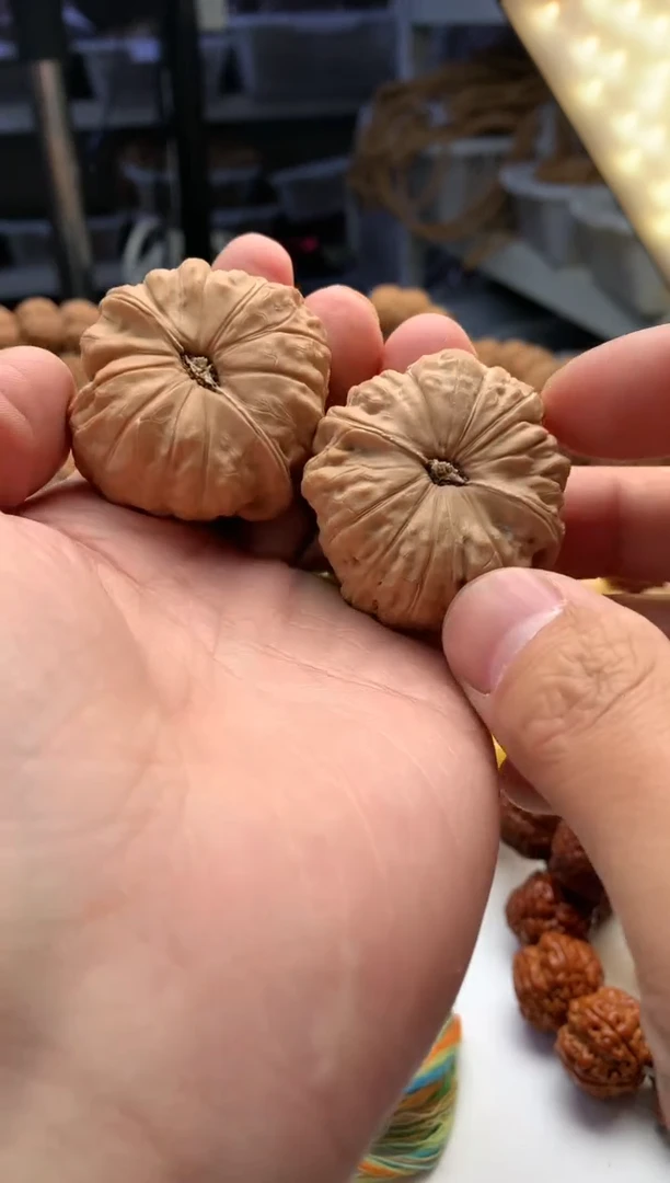 【闪购商品】文玩核桃吊坠2211111111