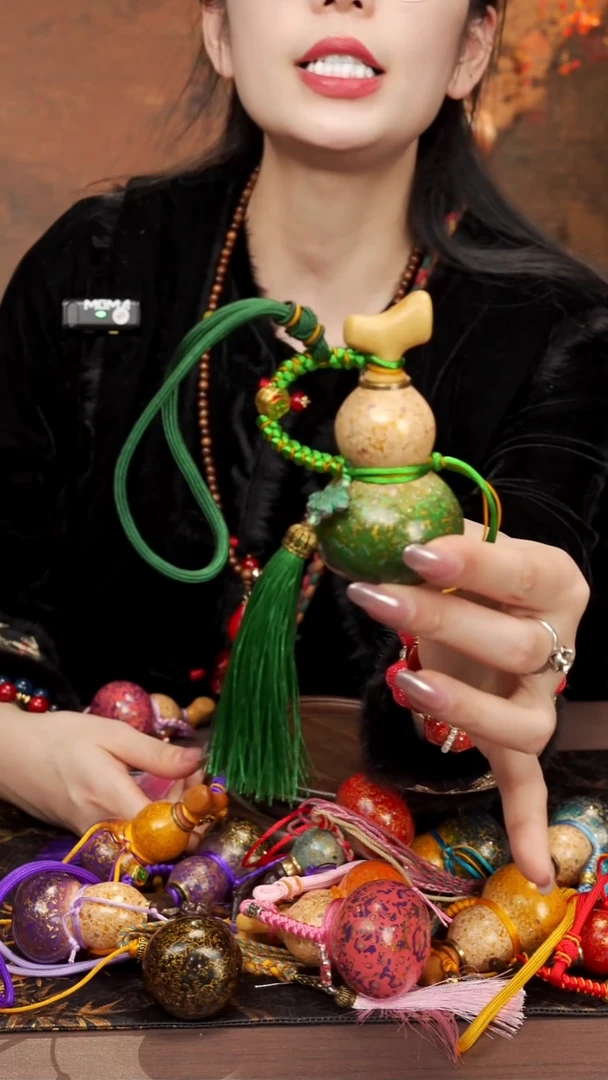 242--大漆开口小葫芦----178