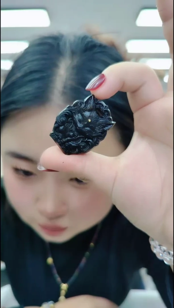 【闪购商品】楠木1973 降真九尾吊坠