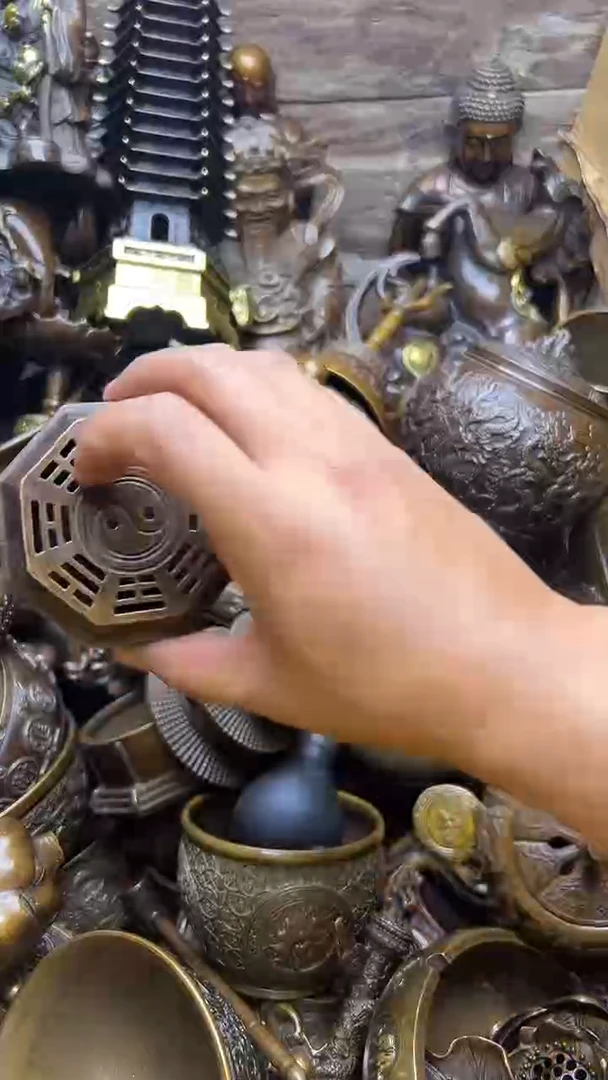 精美铜器，点击即可下单