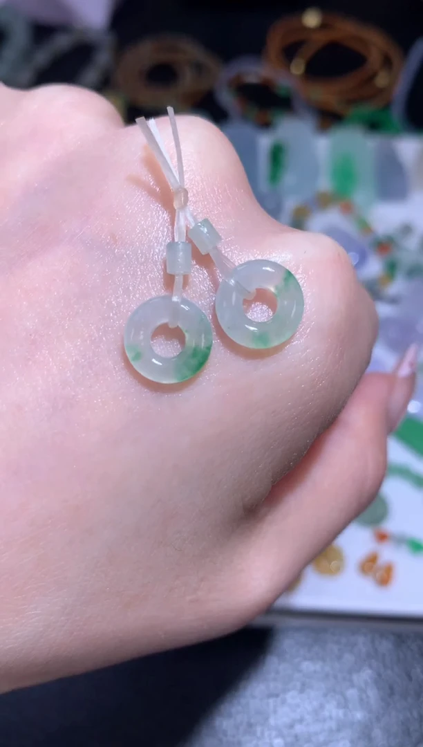 未镶嵌定制翡翠甜甜圈