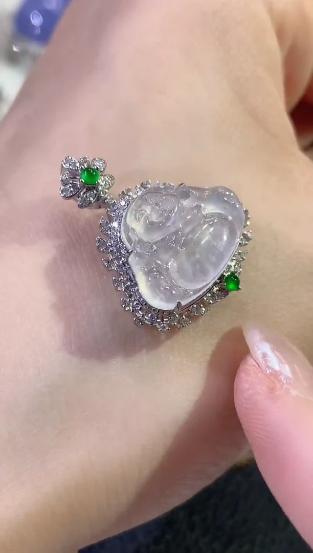 吊坠(不含链)18K金镶嵌翡翠C15翡翠