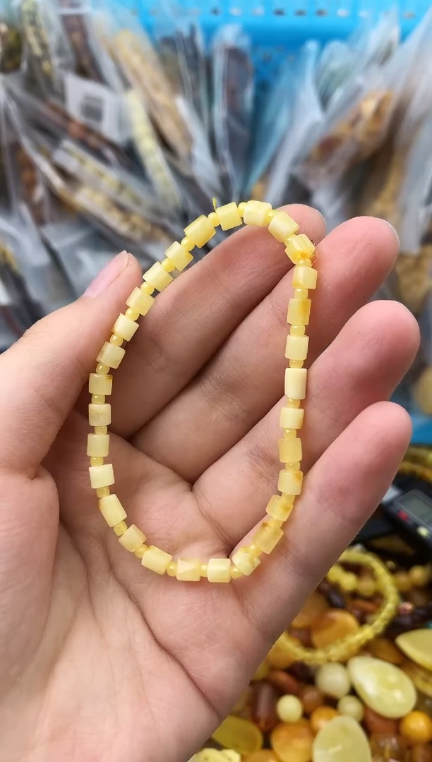 【闪购商品】未镶嵌琥珀珠宝奇石152