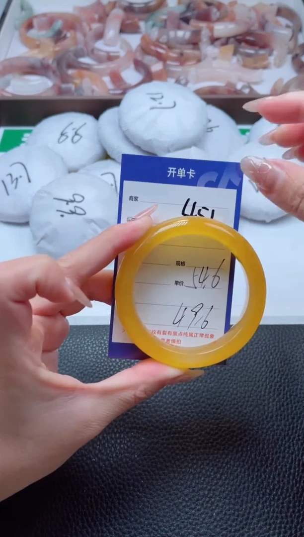 【闪购商品】石英质玉手镯未镶嵌451-54