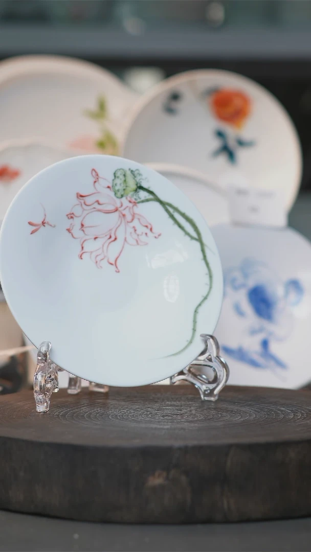 盘手绘釉下彩陶瓷餐具C006