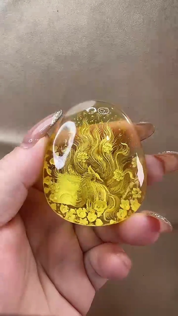琥珀颈饰未镶嵌吊坠