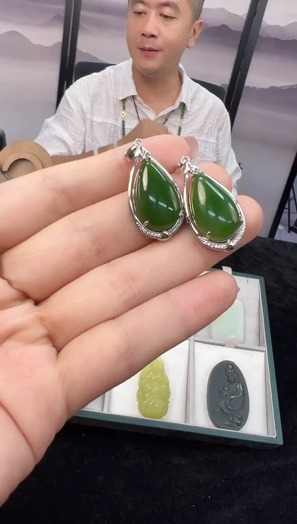 吊坠(不含链)未镶嵌和田玉SYD0915025多样性发一