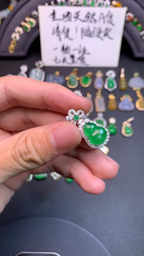 颈饰银S925镶嵌翡翠1