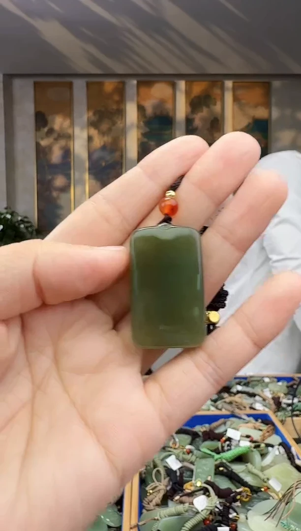 未镶嵌和田玉挂件拍一发一