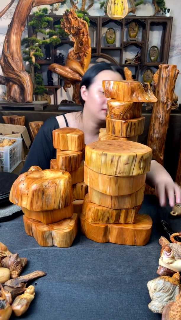 柏木（崖柏）土****社崖柏小件21个