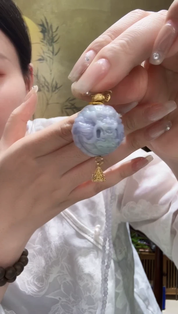 颈饰未镶嵌翡翠吊坠