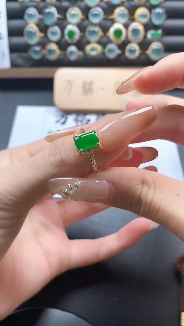 银S925镶嵌戒指翡翠51511