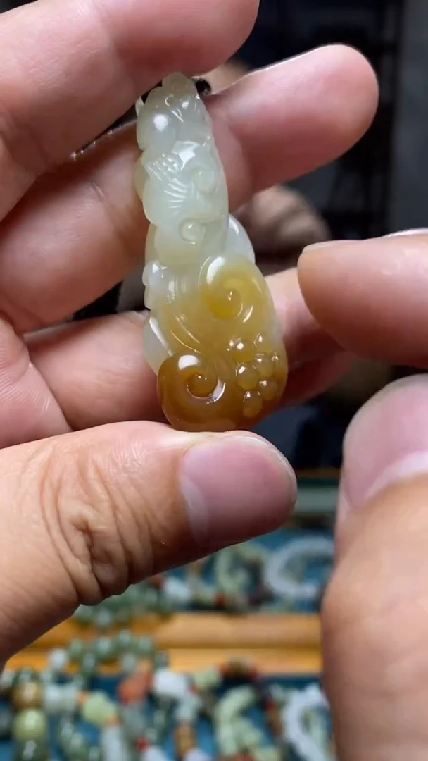 和田玉未镶嵌颈饰17