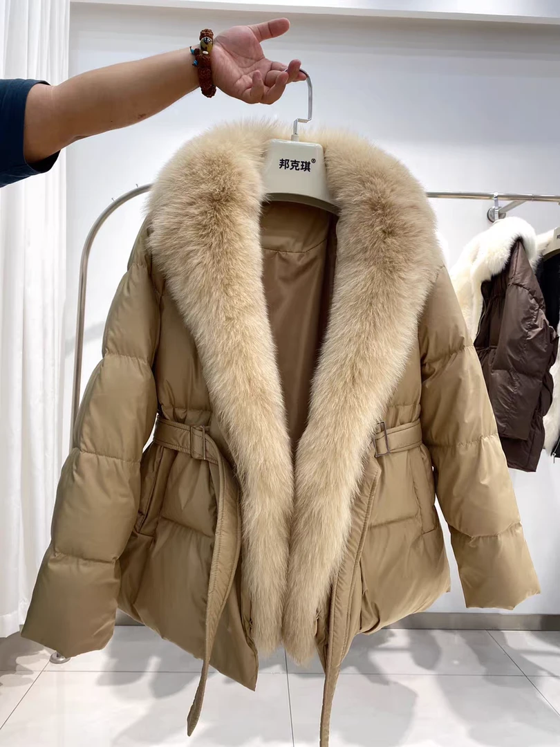 2024年新款真狐狸毛羽绒服外套冬季加厚保暖卡其百搭女羽绒服外套