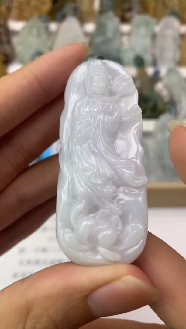 翡翠未镶嵌颈饰大**行天然翡翠