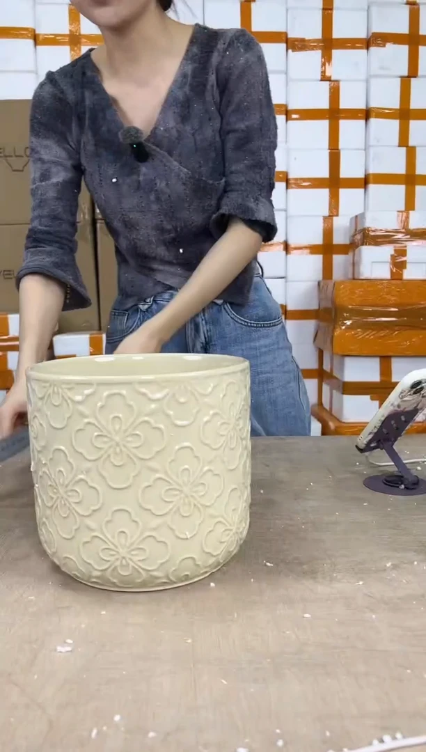 浮雕花朵浅绿大号21x19