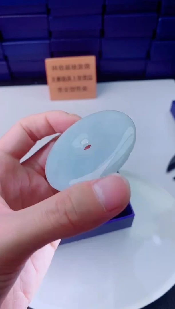 翡翠未镶嵌颈饰1111111111