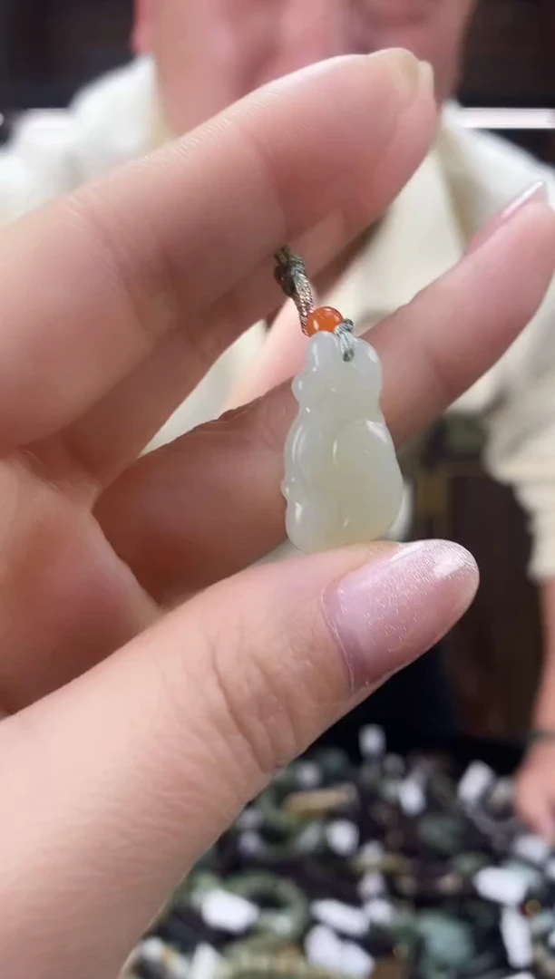 【闪购商品】和田玉颈饰未镶嵌多样性发货，拍一发一