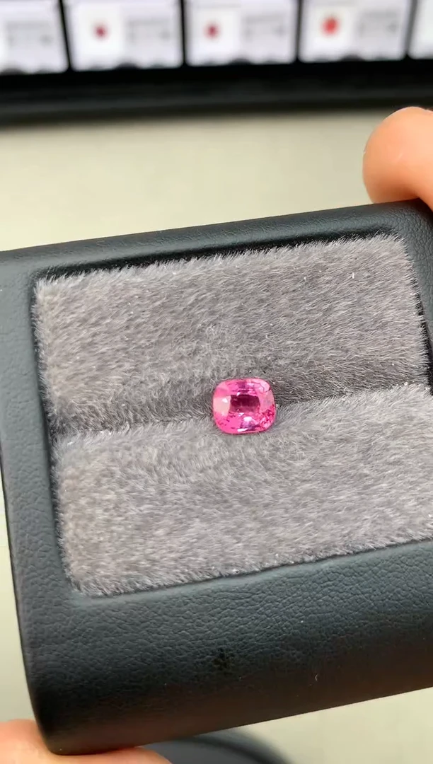 【闪购商品】定制尖晶石裸石未镶嵌1.57ct 枕型 粉色调
