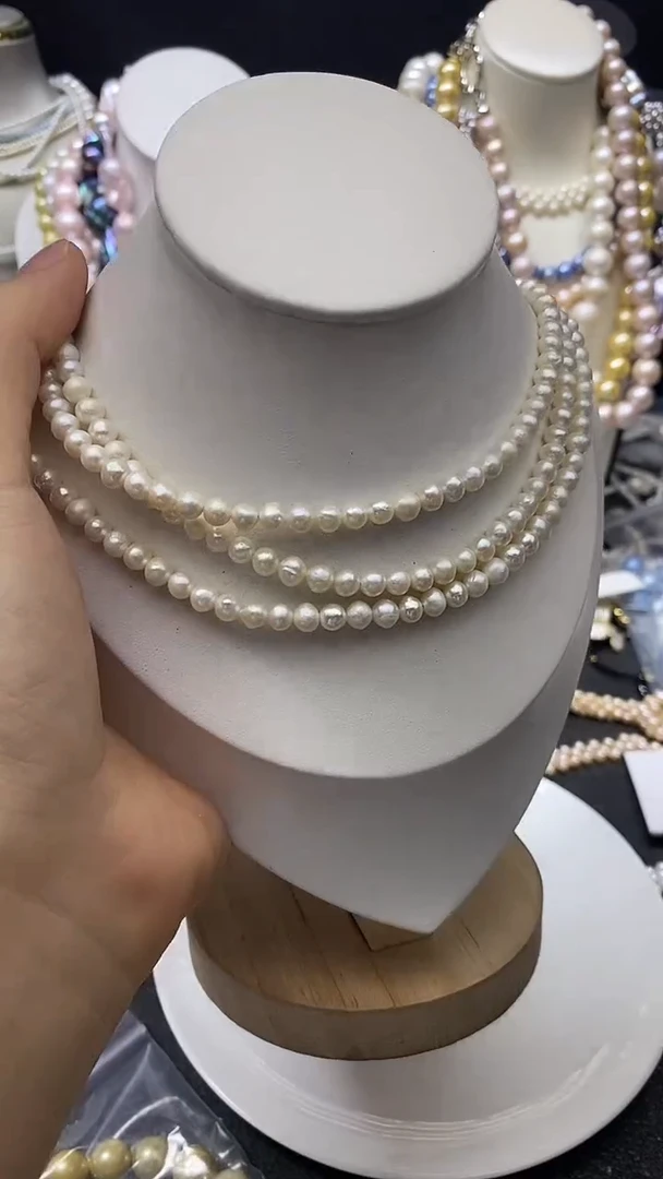 颈饰未镶嵌淡水珍珠多人