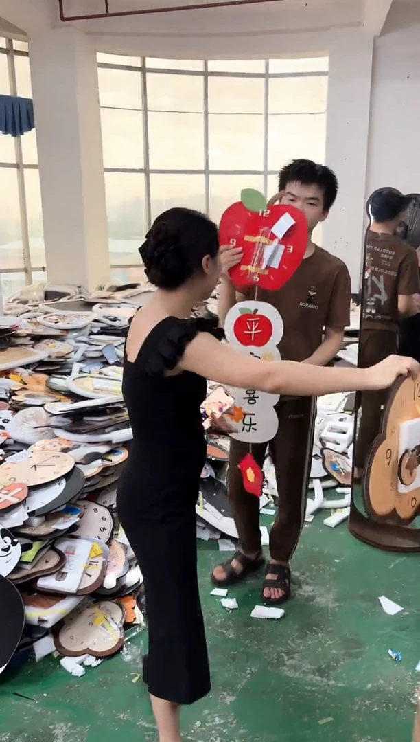 横款 孤品微瑕小河果果闪购i554