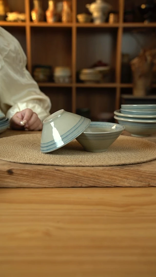 青云系列的4.8英寸斗笠碗2个