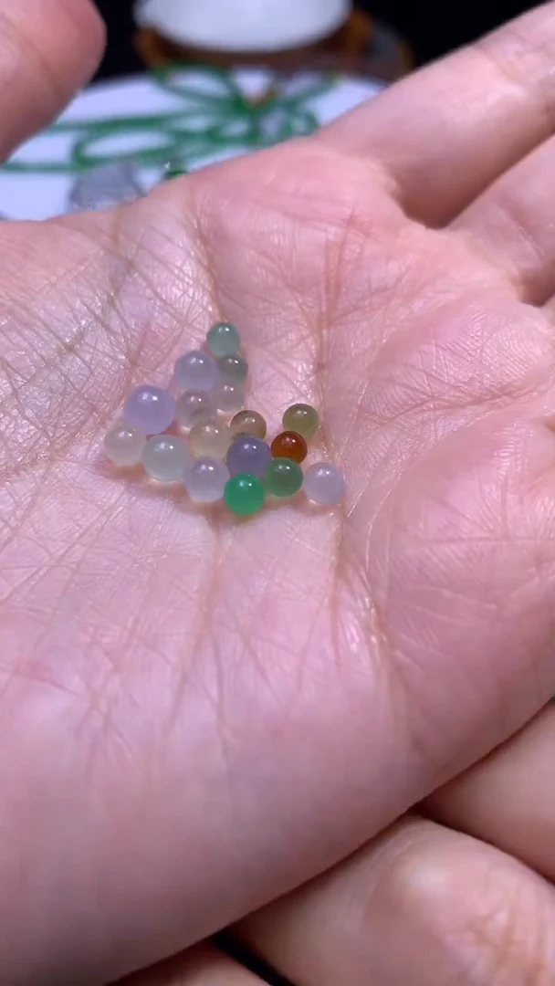 未镶嵌定制翡翠 珠子 一手