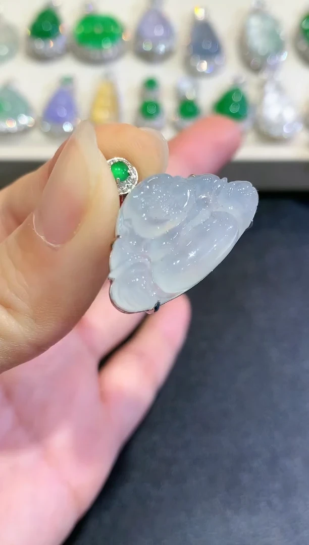 【闪购商品】翡翠颈饰18K金镶嵌B38