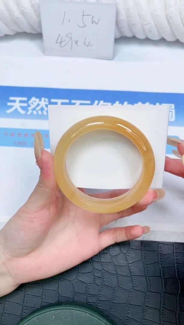 石英质玉手镯未镶嵌207-58