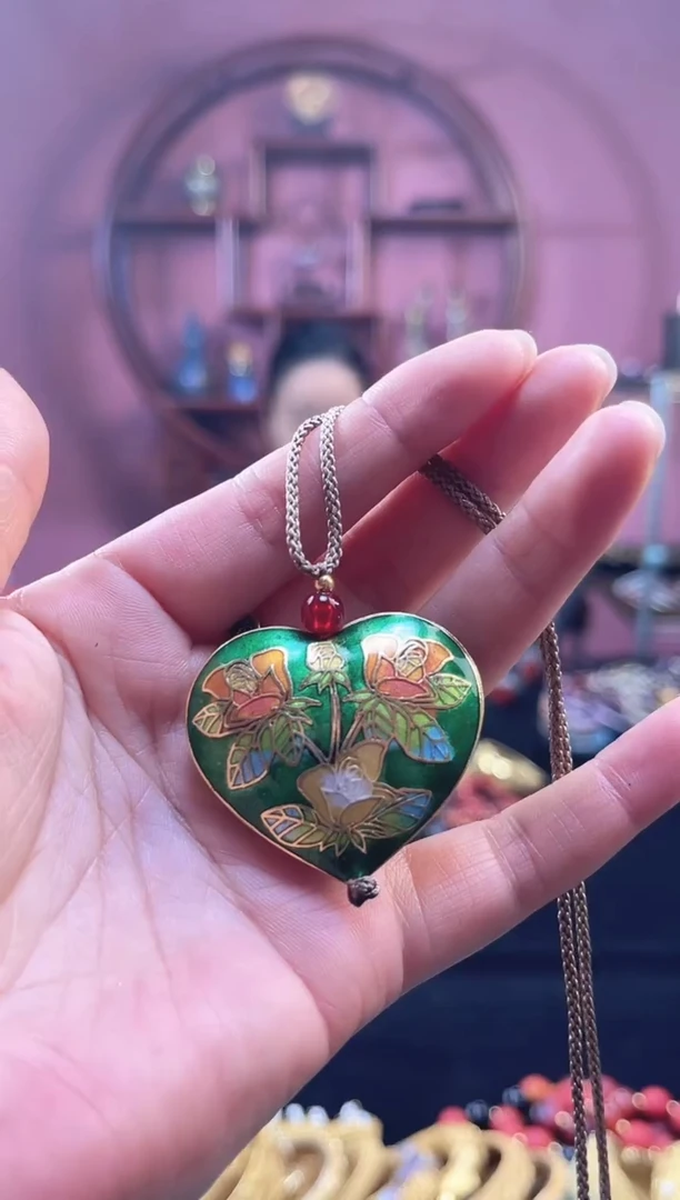 非遗 景泰蓝银蓝心形吊坠 绿色