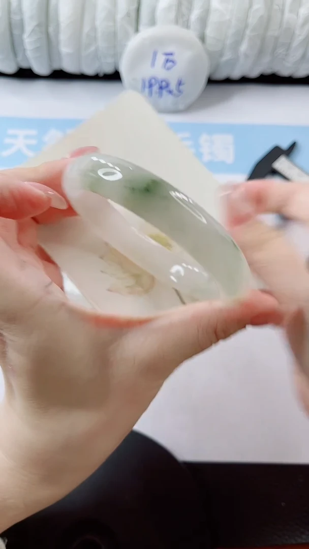 石英质玉手镯未镶嵌多样性发货V362-62