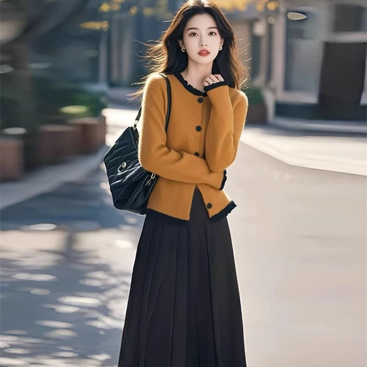 品哥弟新新款女装复古早秋休闲风针织秋冬开衫裙子时尚套装