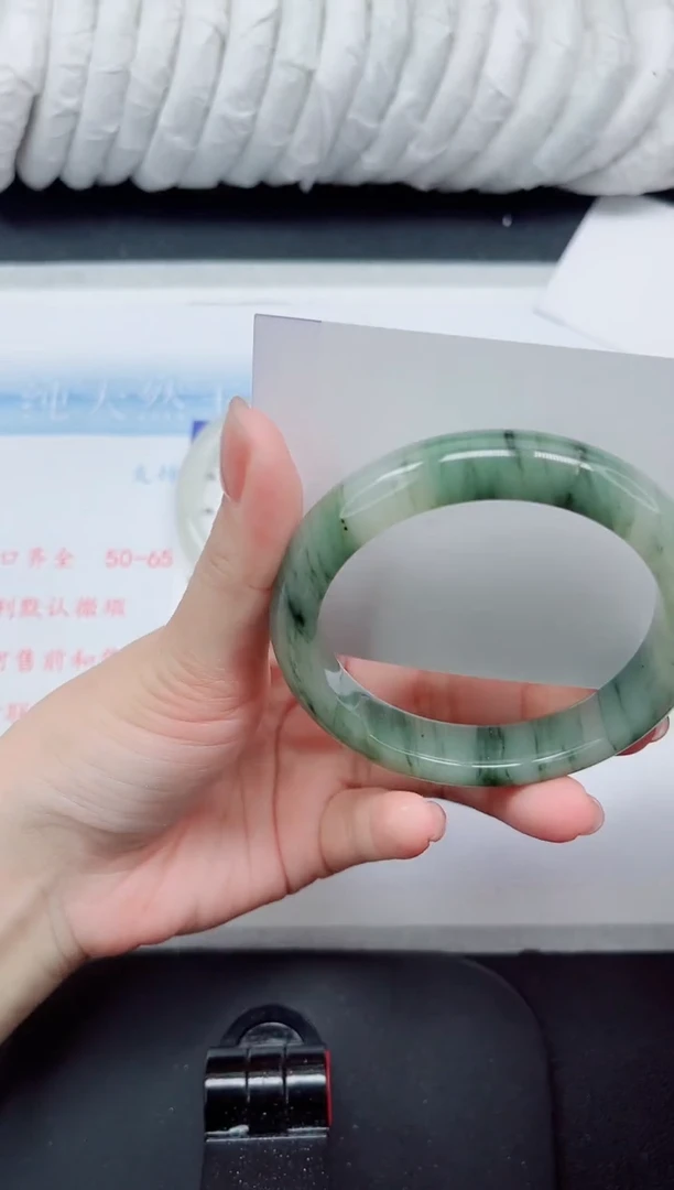 【闪购商品】石英质玉手镯未镶嵌214#59.3小扣手