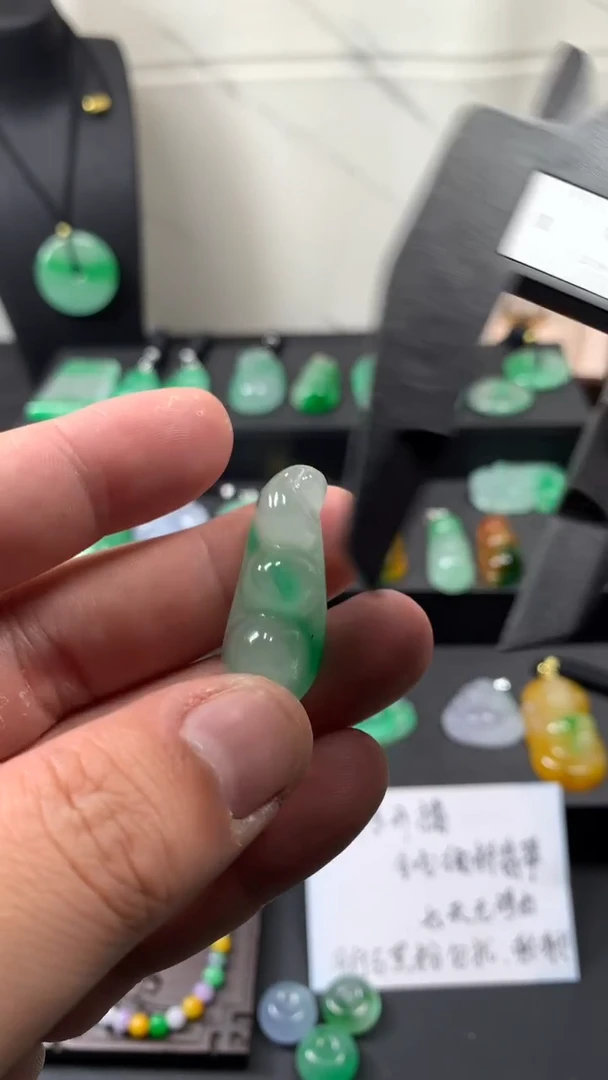 颈饰未镶嵌翡翠所见即所得，一图一物