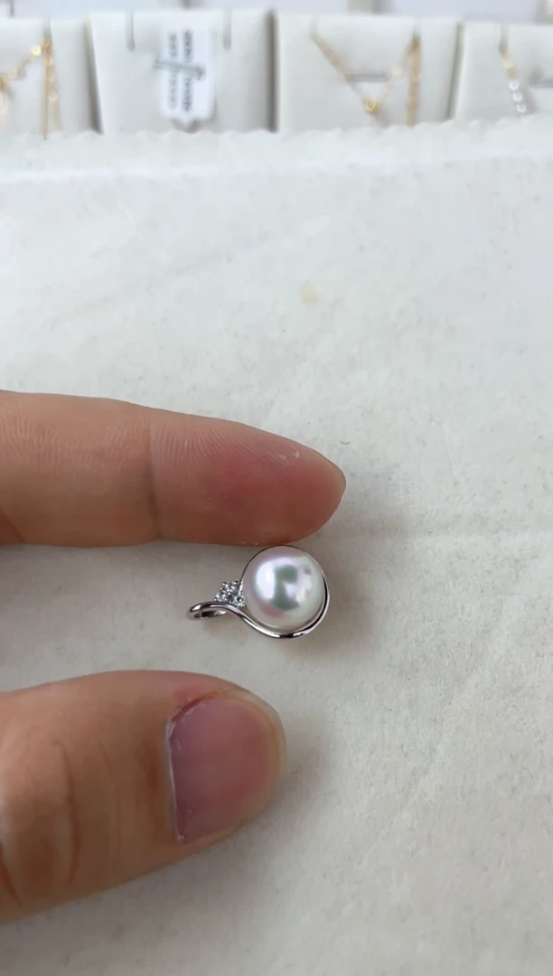 【闪购商品】海水珍珠颈饰银S925镶嵌吊坠